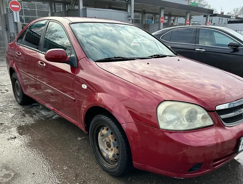 Красное авто